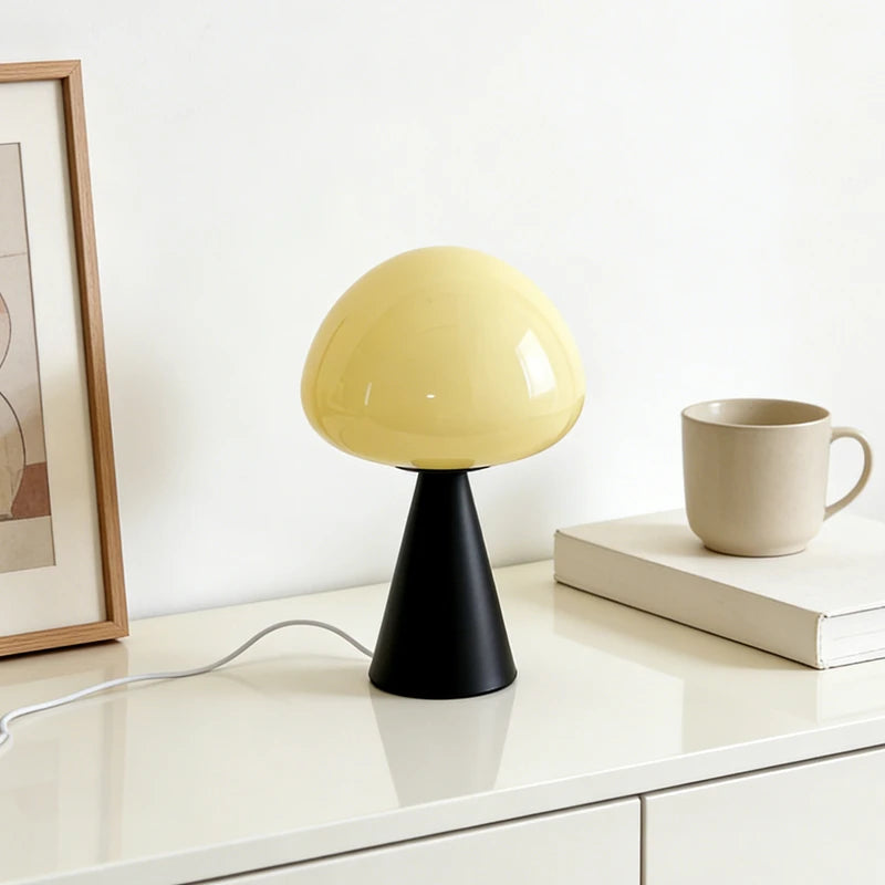 Contrast Dome Mushroom Lamp – USB Powered Dimmable