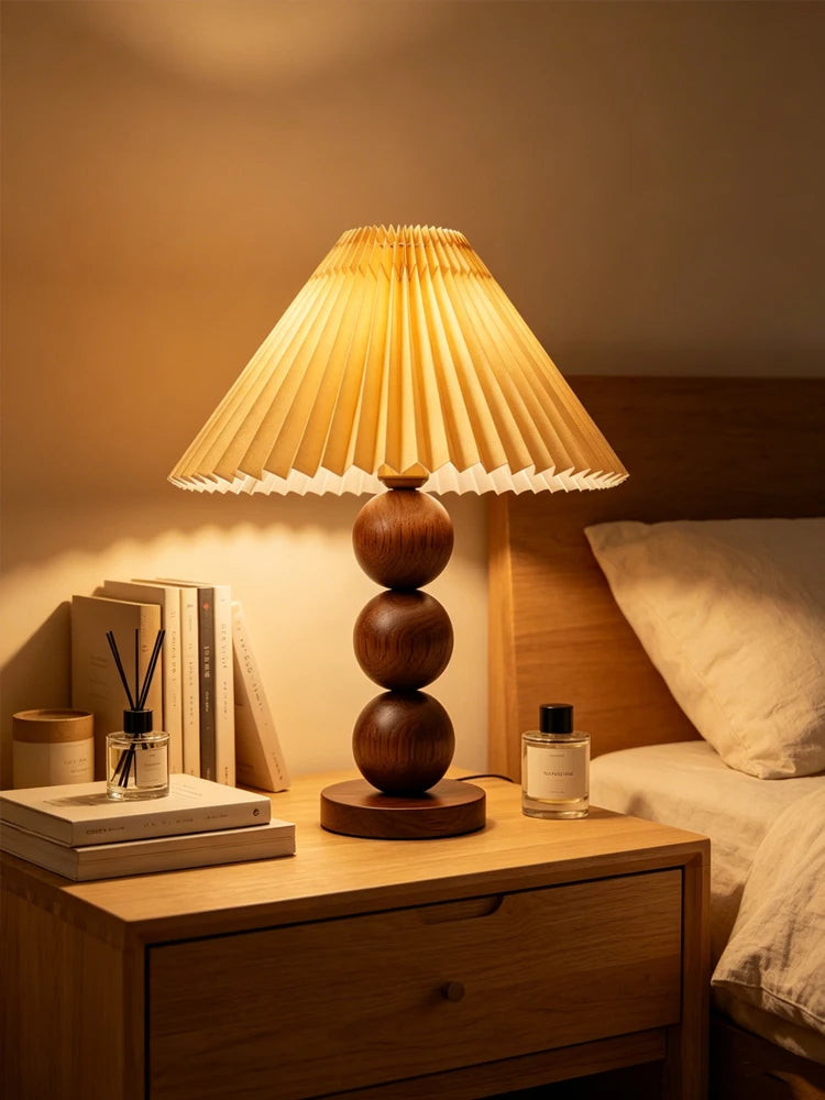 Nordic Vintage Table Lamp