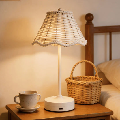 Vintage Rattan Table Lamp – Cordless Rechargeable