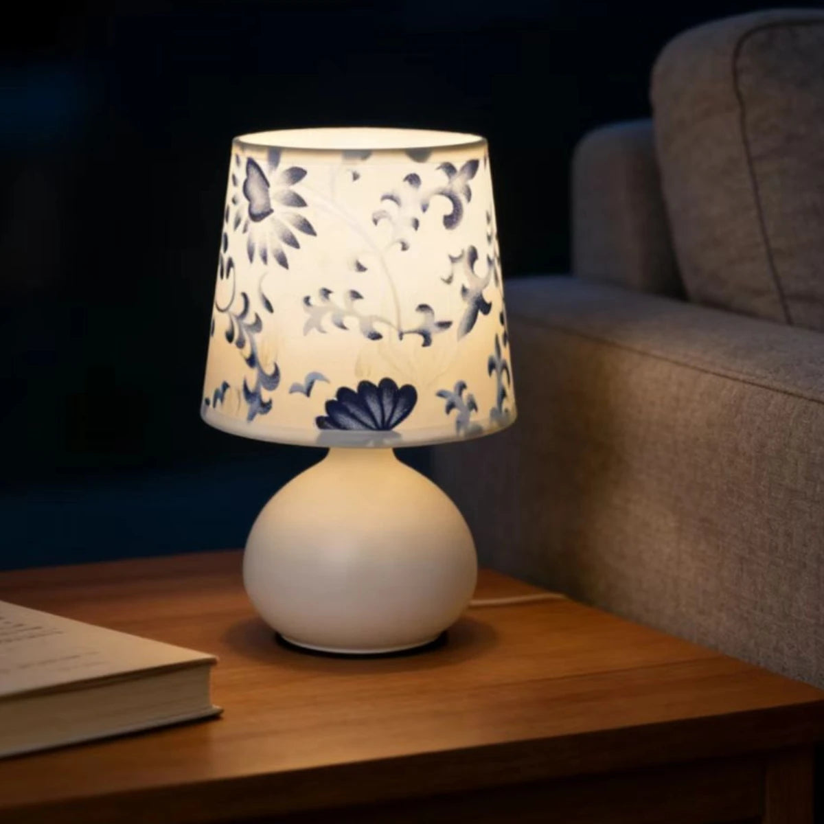 Floral Ceramic Bedside Lamp – USB Powered Dimmable