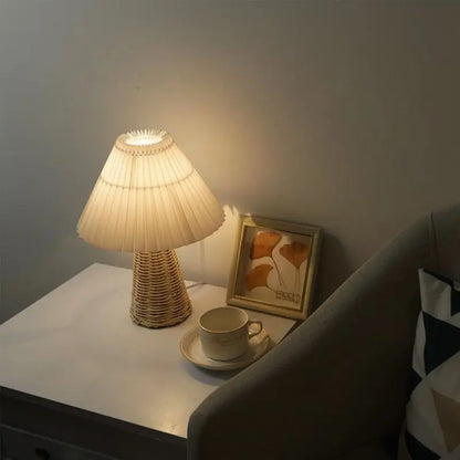 Vintage Rattan Table Lamp – USB Powered Dimmable