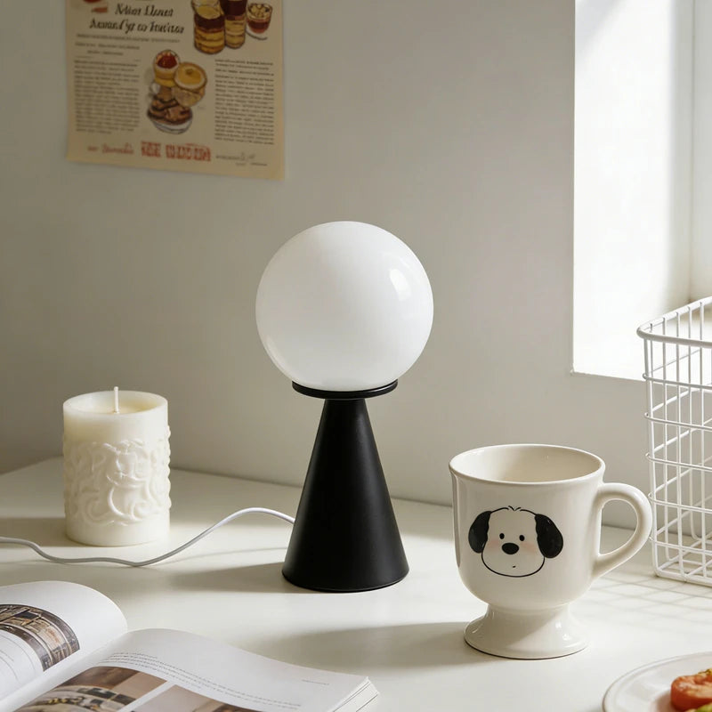 Contrast Sphere Glass Table Lamp – USB Powered Dimmable