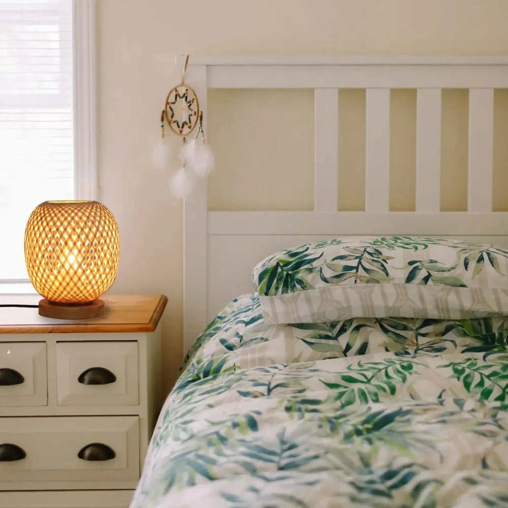 Vintage Rattan Table Lamp