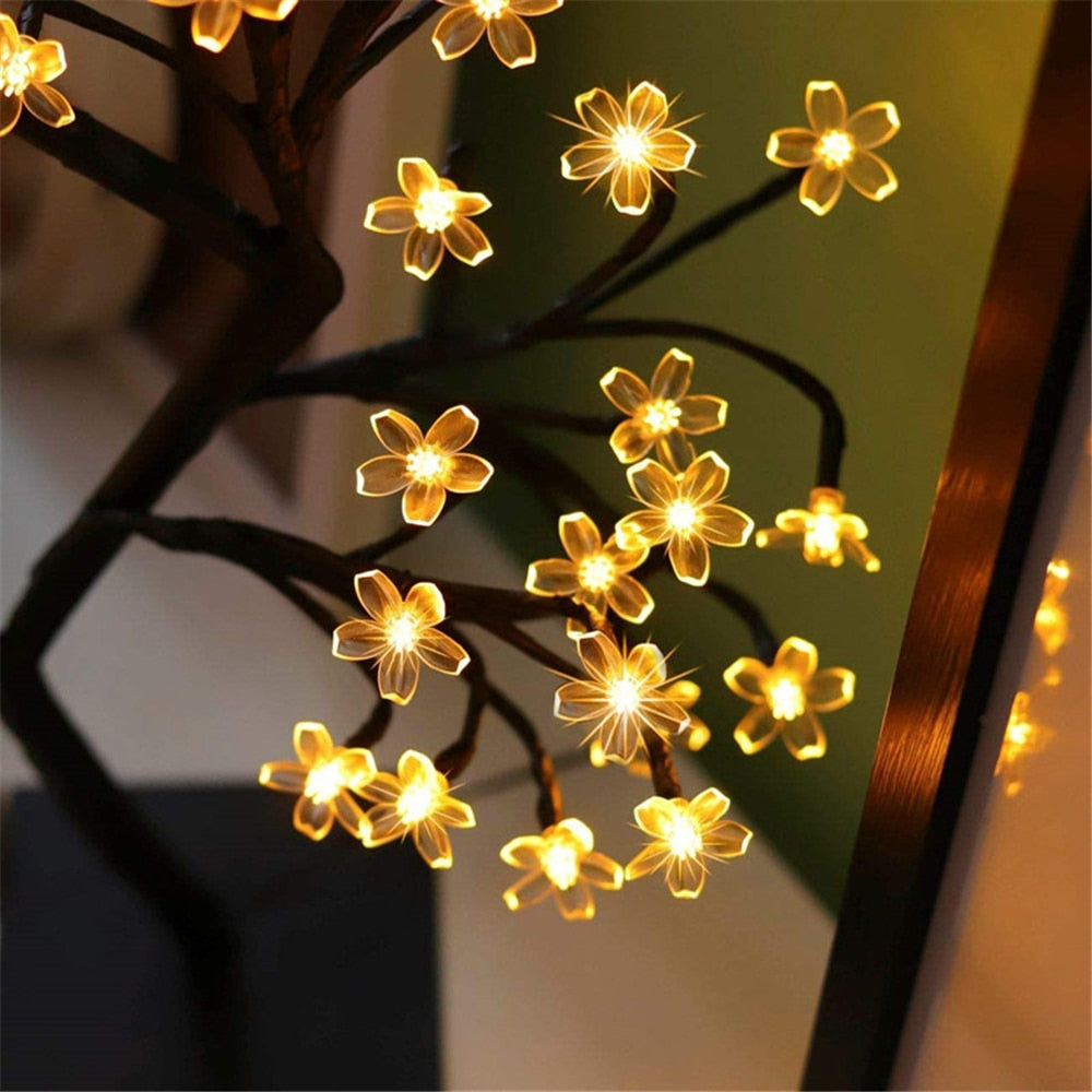 Cherry Blossom Tree - Aesthetic Decorative Light - Cozy Warm White LED Lights - USB Powered - Bendable Branches - Indoor & Outdoor Use