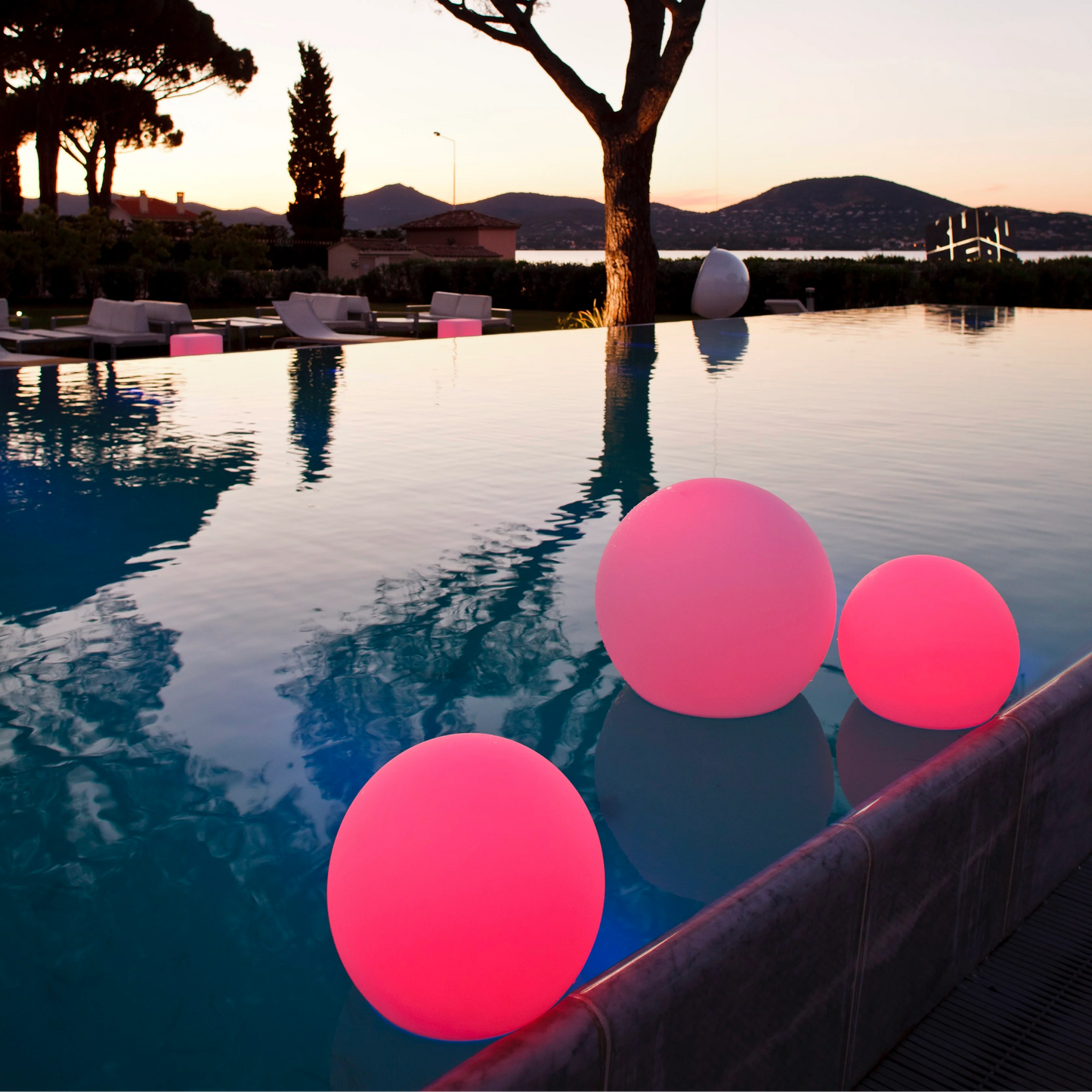 Spherical Garden Light - Weather-Resistant - 16 Color Options - Remote Control - Long-Lasting with Solar Option - Perfect for Indoor & Outdoor Use - LED Powered.