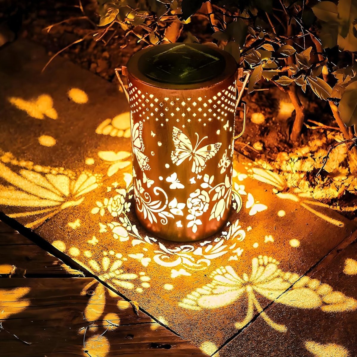 Solar Pattern Lantern - Solar Powered - Weather Resistant IP55 - Warm White Light - 8-12 Hour Battery - 30x10 cm