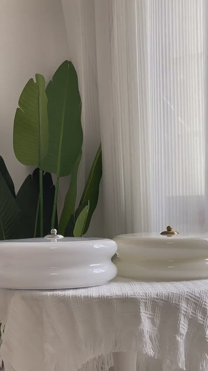 Minimalist Nordic Flush Mount Ceiling Light – Cream and White LED Ceiling Lamp for Living Room and Bedroom