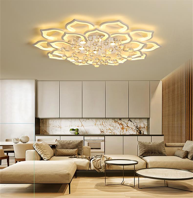 Crystal Chandelier - Luxurious Design with Adjustable Brightness & 3 Light Modes - 12 or 16 Leaves - Remote Control - Elegant Lighting for Any Room