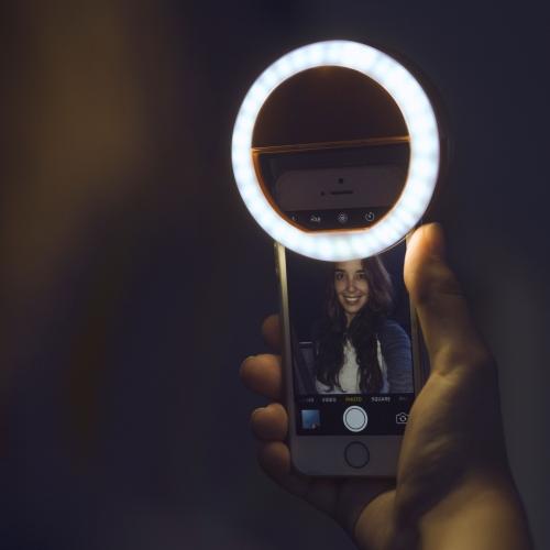 Selfie Ring Light - Portable LED Clip-On - USB Rechargeable - Adjustable Brightness