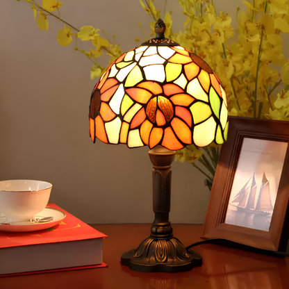 Antique Stained Glass Lamp - Warm White Lighting - Glass and Resin - 37x20x12 cm