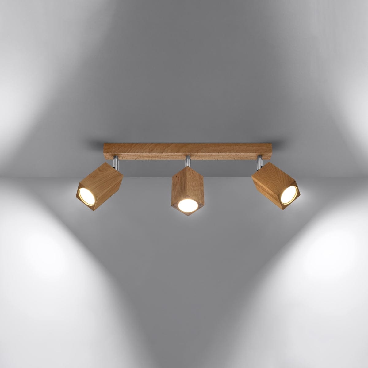 Sollux Lighting KEKE 3 Oak Ceiling Lamp - Modern Minimalist Lighting - Loft Style Wooden Design - Durable and Adjustable Bulb Options