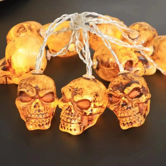Verthara Halloween LED String Lights with Skull Heads – Warm White Outdoor Party Lights for Indoor and Outdoor Decor