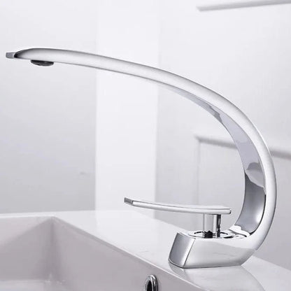 Verthara Modern Brass Bathroom Faucet with Single Handle – Stylish Sink Tap in Chrome Chrome 16990L