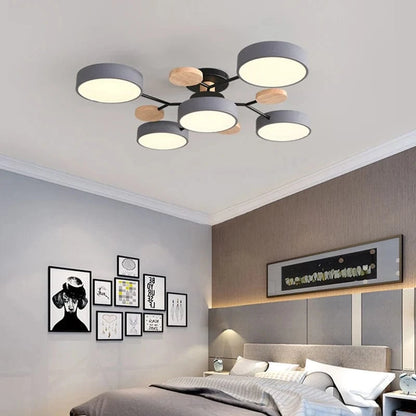 Verthara Modern LED Chandelier - Indoor Lighting - Adjustable Colour Temperature - Three Light Modes - Stylish Metal And Glass Design - 16cm Height