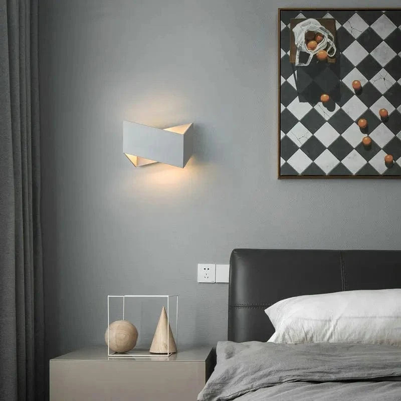 Verthara Modern LED Wall Lamp for Indoor Use – Stylish Wall Sconce Lighting for Bedroom and Living Room