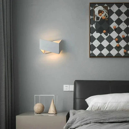 Verthara Modern LED Wall Lamp for Indoor Use – Stylish Wall Sconce Lighting for Bedroom and Living Room