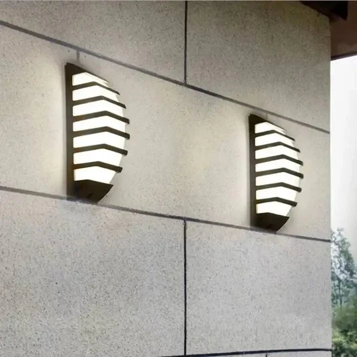 Verthara Outdoor Waterproof LED Wall Lamp – Modern Aluminum Exterior Wall Light for Garden and Porch, E27 Socket, IP65 Rated C Black / 12W Cold White