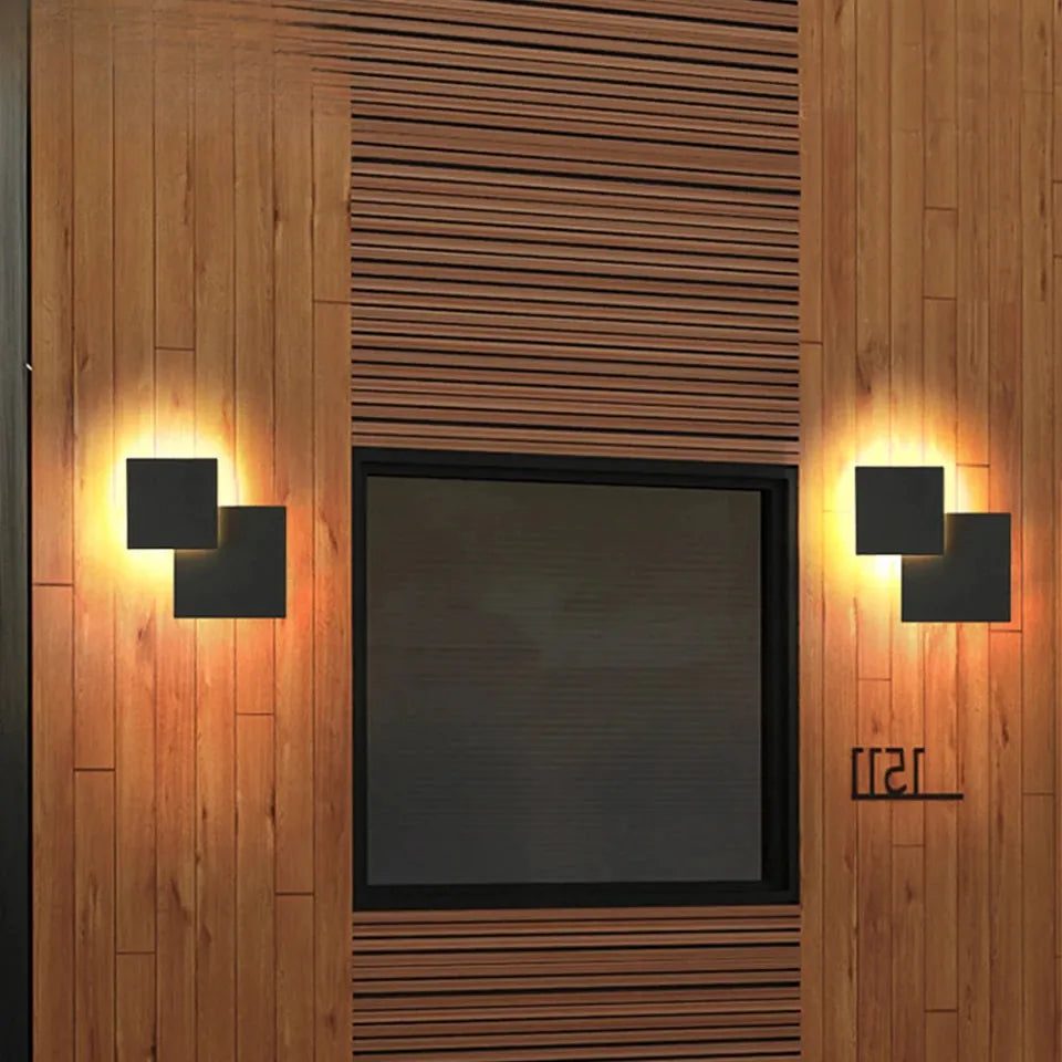 Verthara Premium 360° Rotating Square Outdoor Wall Light