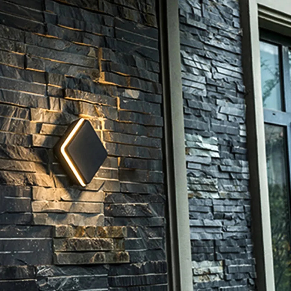 Verthara Premium 360° Rotating Square Outdoor Wall Light