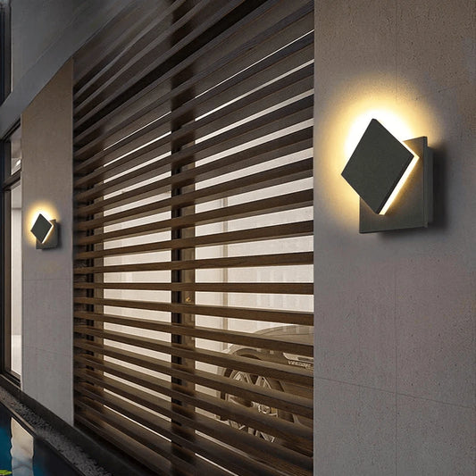 Verthara Premium 360° Rotating Square Outdoor Wall Light