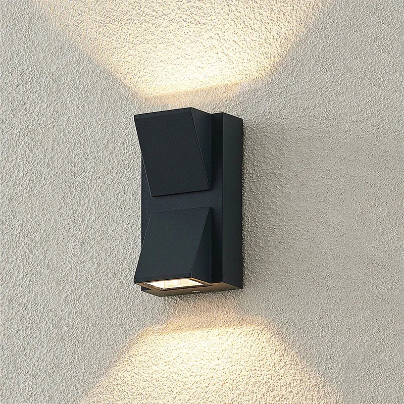 Verthara Premium Aluminium IP65 Outdoor Wall Light