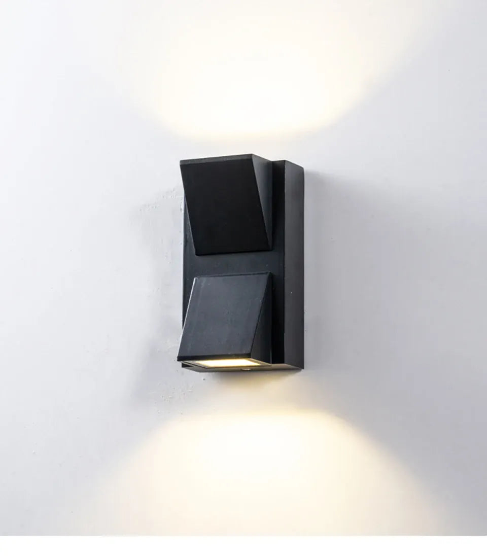 Verthara Premium Aluminium IP65 Outdoor Wall Light