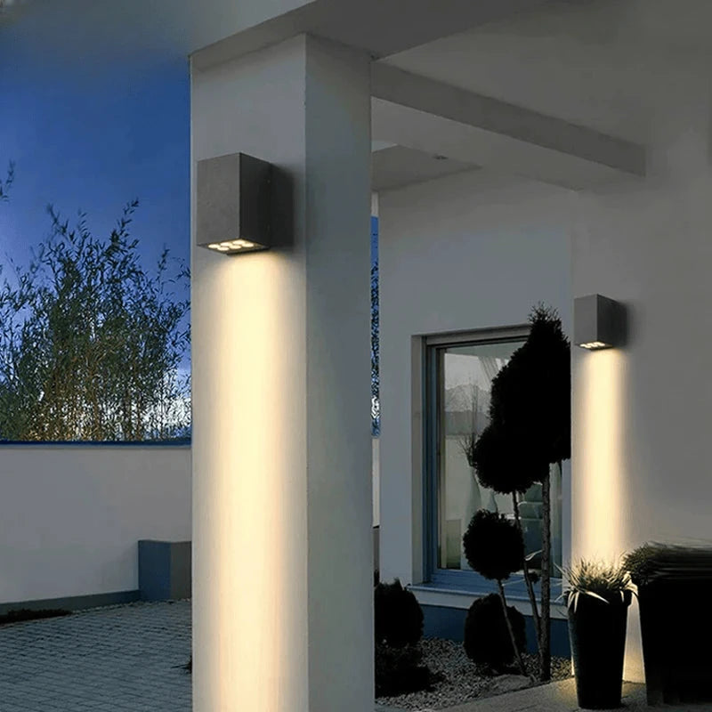 Verthara Premium Aluminium Outdoor Corridor Wall Light