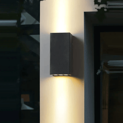 Verthara Premium Aluminium Outdoor Corridor Wall Light