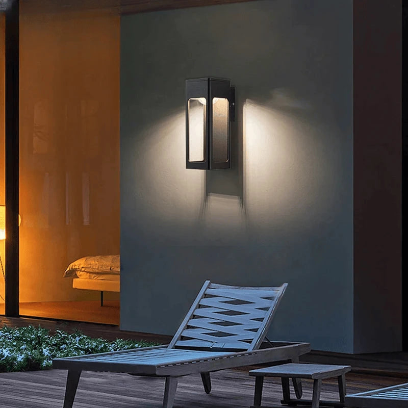 Verthara Premium Aluminium Outdoor Garden Wall Sconce