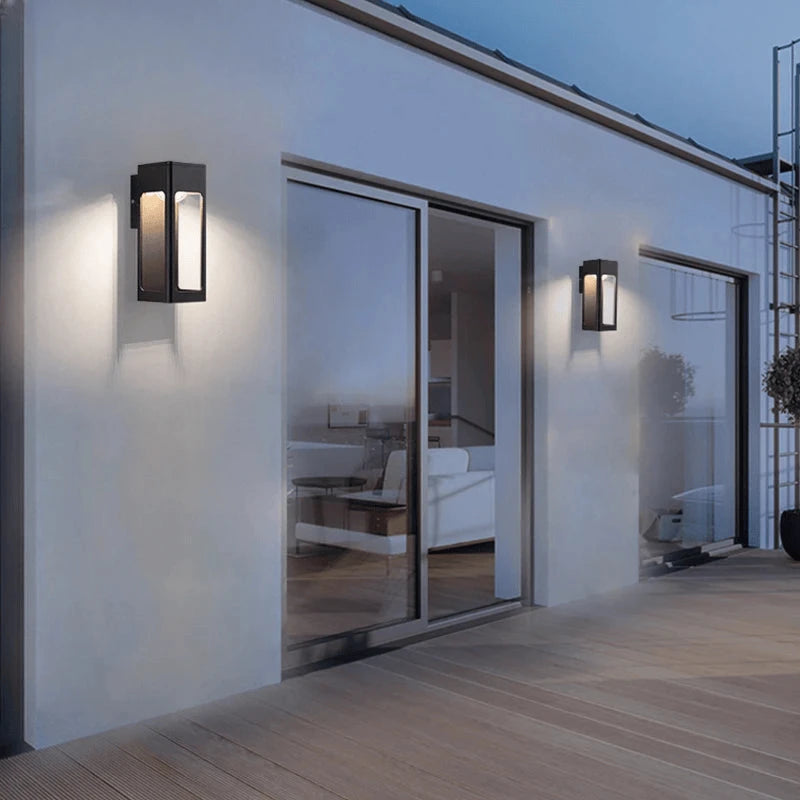 Verthara Premium Aluminium Outdoor Garden Wall Sconce