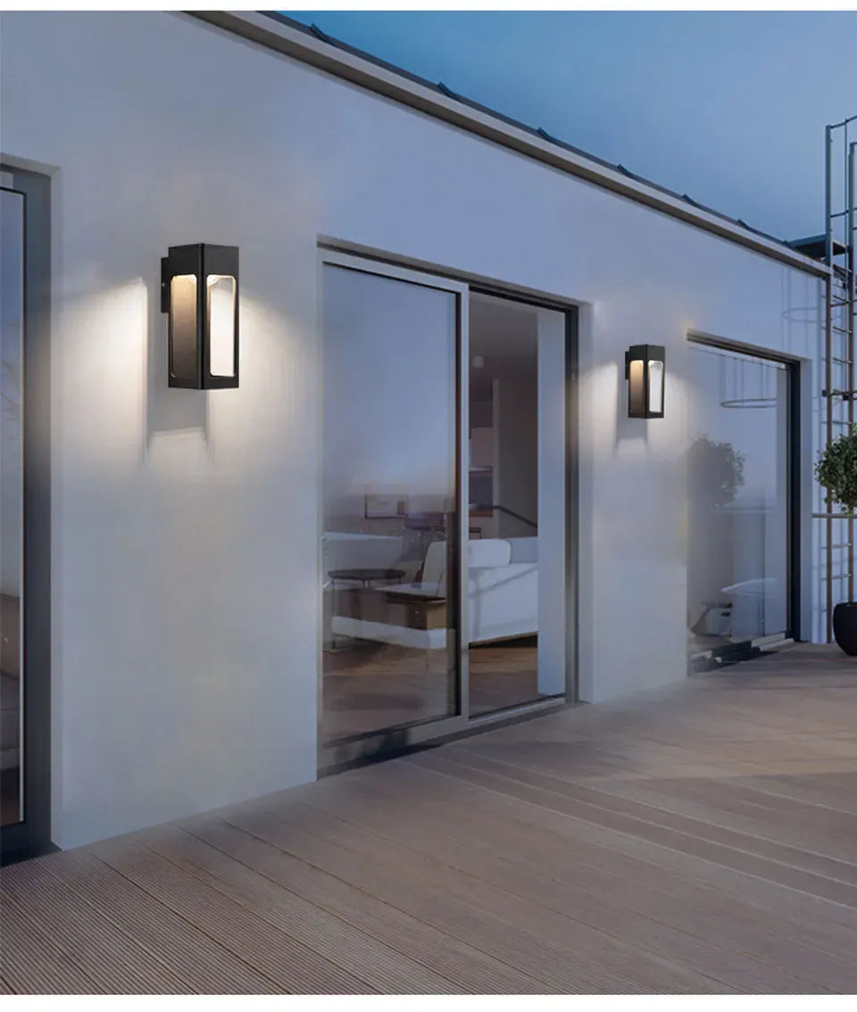 Verthara Premium Aluminium Outdoor Garden Wall Sconce