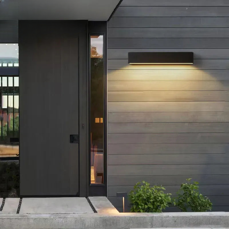 Verthara Premium Aluminium Outdoor Porch Wall Sconce