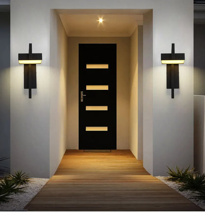 Verthara Premium Black Stainless Steel Outdoor Wall Light