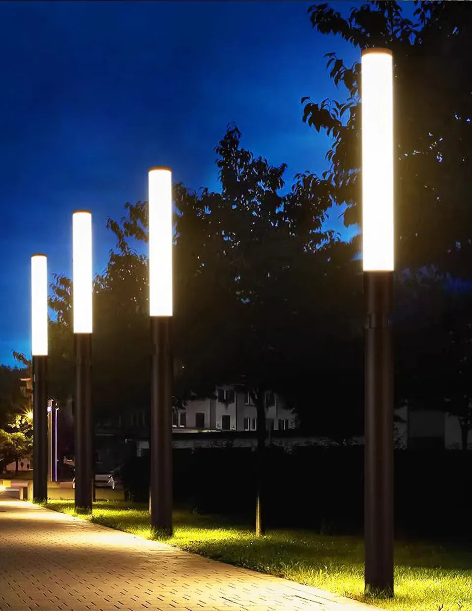 Verthara Premium Bright LED Pillar Pathway Light