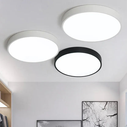 Verthara Premium Dimmable LED Flush Mount Ceiling Light – Ultra-Thin – Remote Control - Adjustable Brightness - Modern Design - Black/White Finish