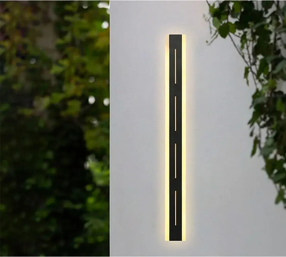 Verthara Premium Dimmable LED Outdoor Wall Light IP65 with Remote