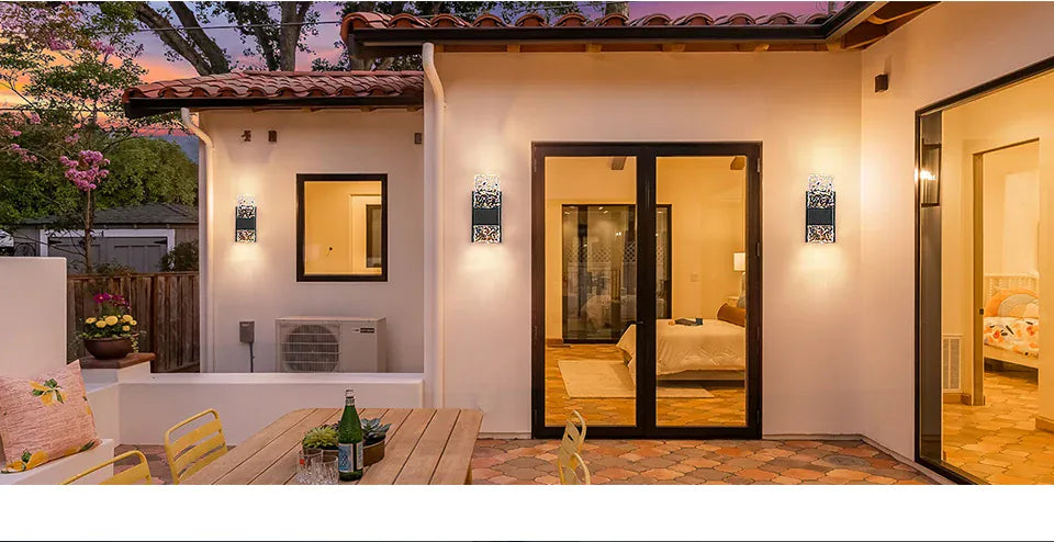 Verthara Premium Dusk to Dawn Sensor Outdoor Wall Light