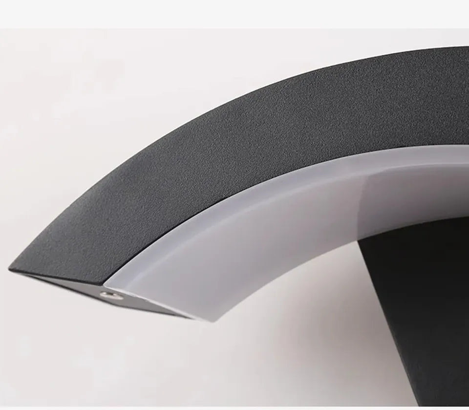 Verthara Premium Fan-Shaped Motion Sensor Outdoor Wall Light