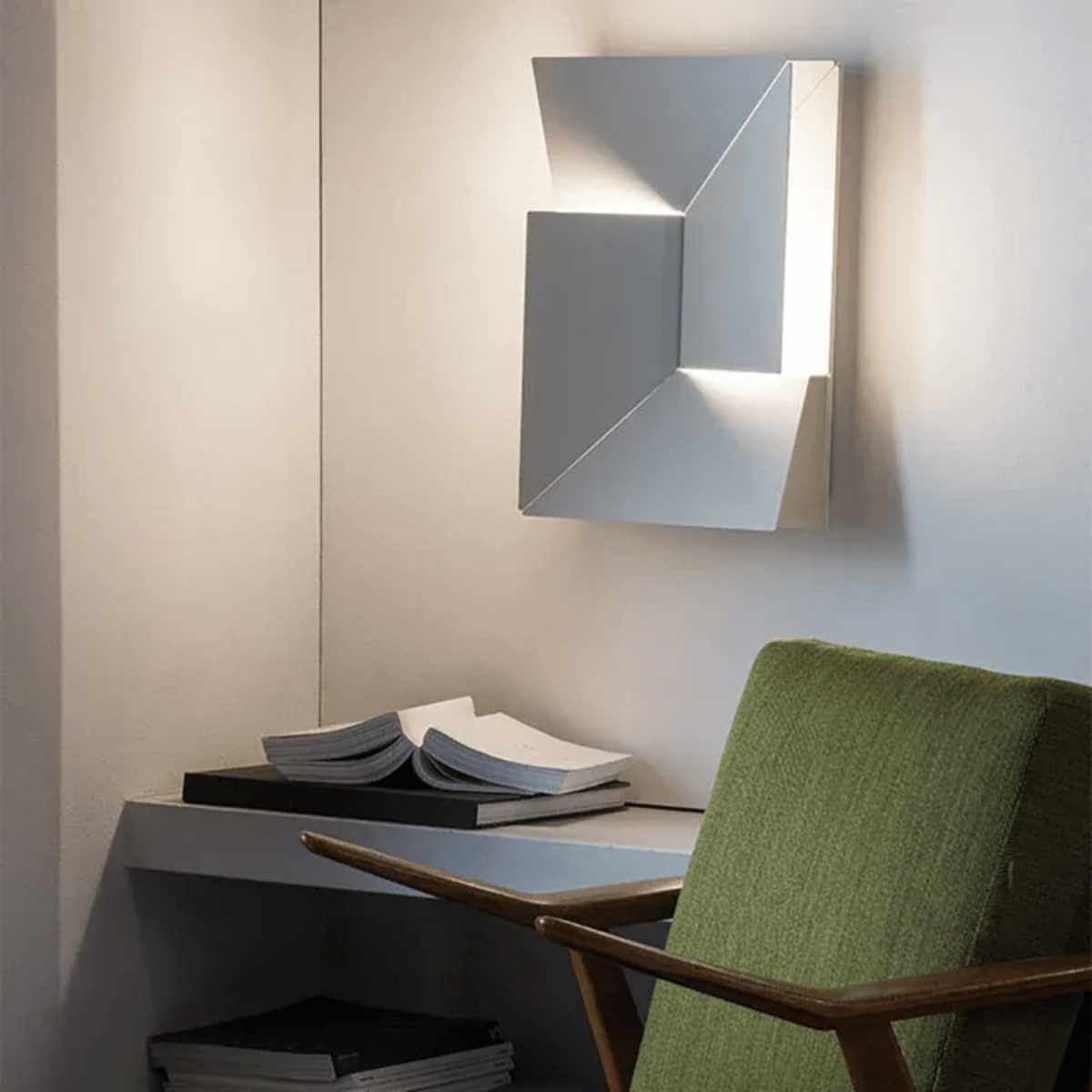 Verthara Premium Geometric Art Indoor Wall Light