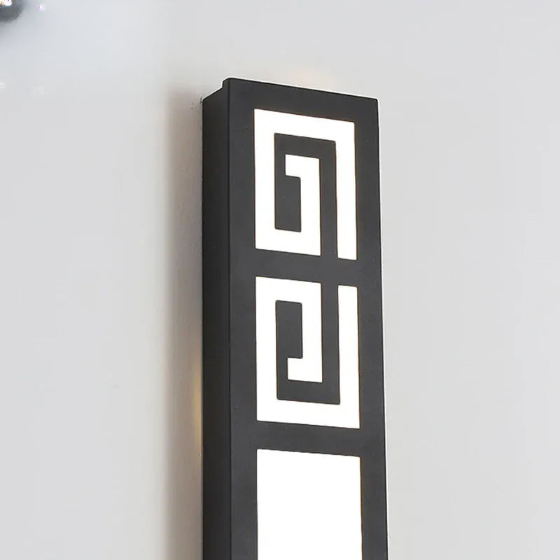 Verthara Premium Industrial Iron LED Outdoor Wall Light IP65