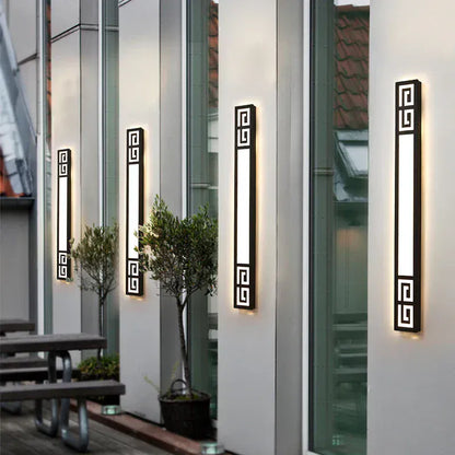 Verthara Premium Industrial Iron LED Outdoor Wall Light IP65