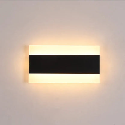 Verthara Premium Industrial LED Outdoor Wall Light IP65 Dimmable