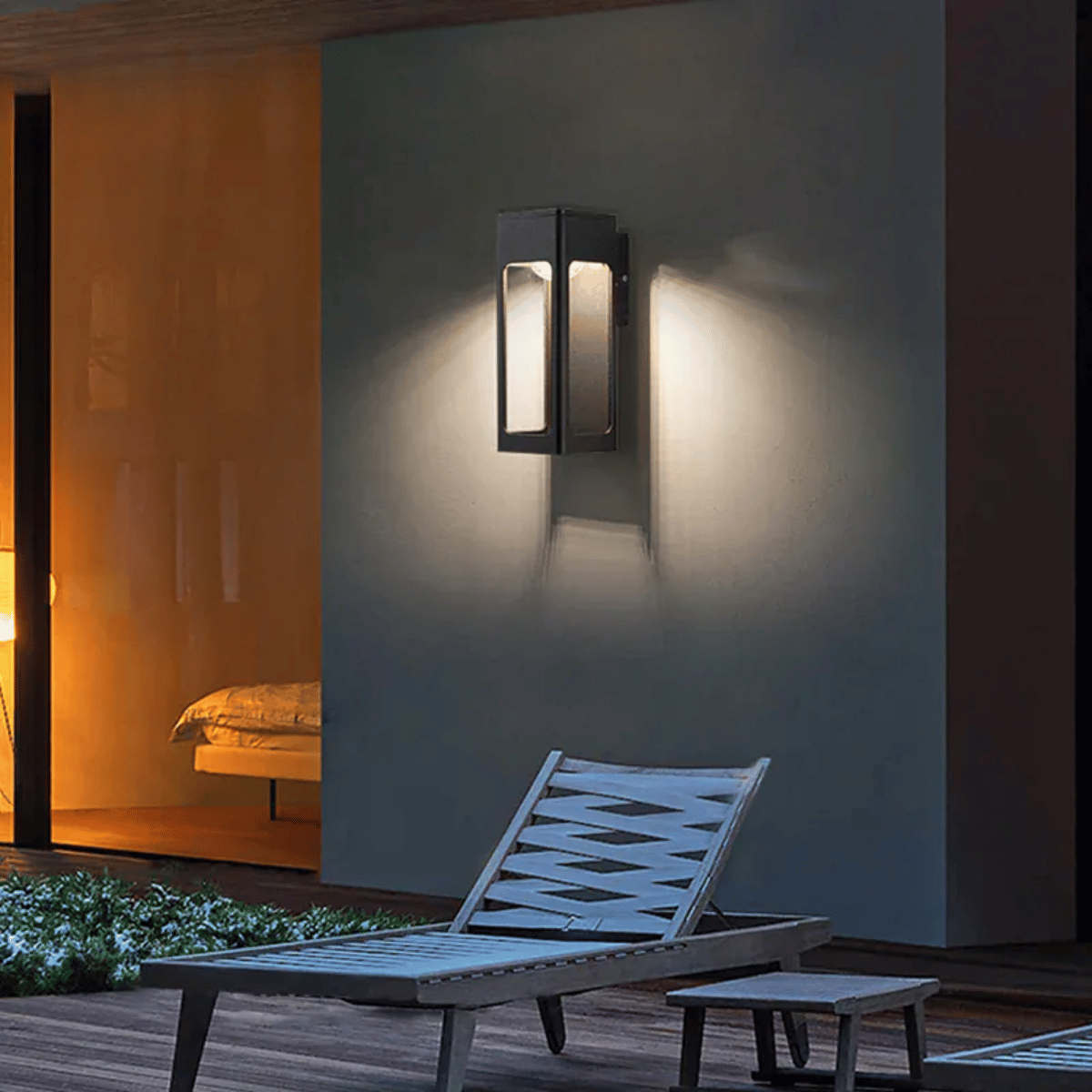 Verthara Premium IP67 Waterproof LED Outdoor Wall Light - Wall-Mounted - Modern Design - Black Aluminium - 12W - Ideal For Garden And Porch Lighting