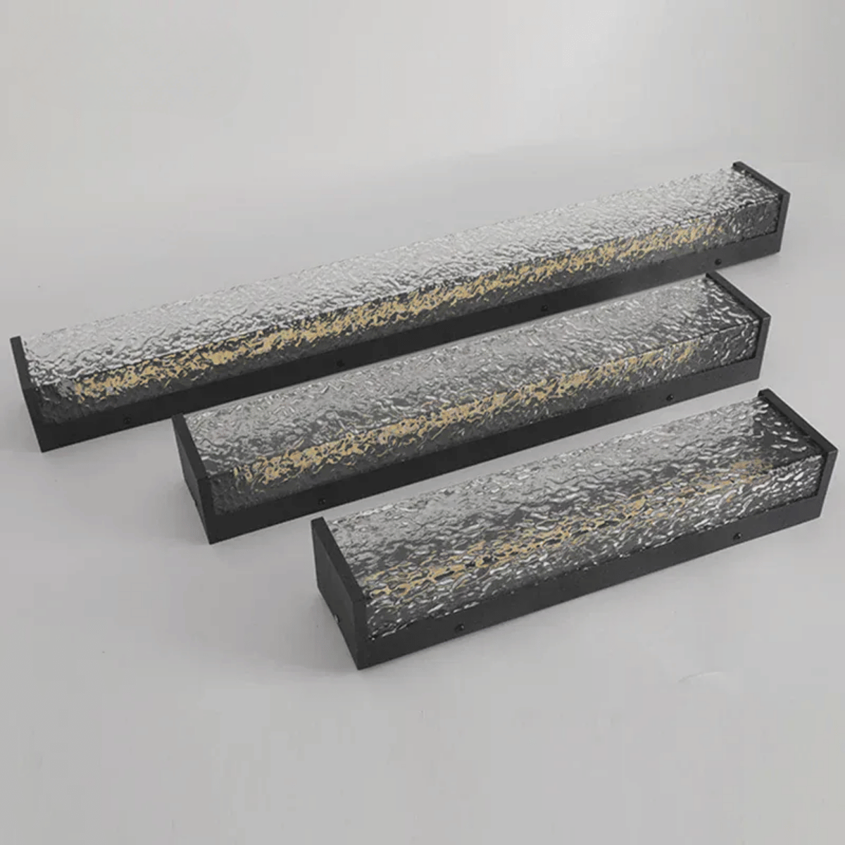 Verthara Premium LED Outdoor Wall Lantern - Wall Mount - Modern Design - Stainless Steel - Anti-Rust - Ideal for Garden and Porch Lighting