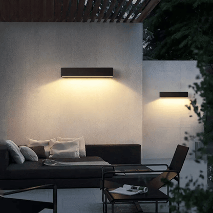 Verthara Premium LED Outdoor Wall Light Sconces - Wall-Mounted - IP65 Waterproof - Aluminium - Modern Design - Ideal for Patio and Doorway cool white 6000k / black 20cm