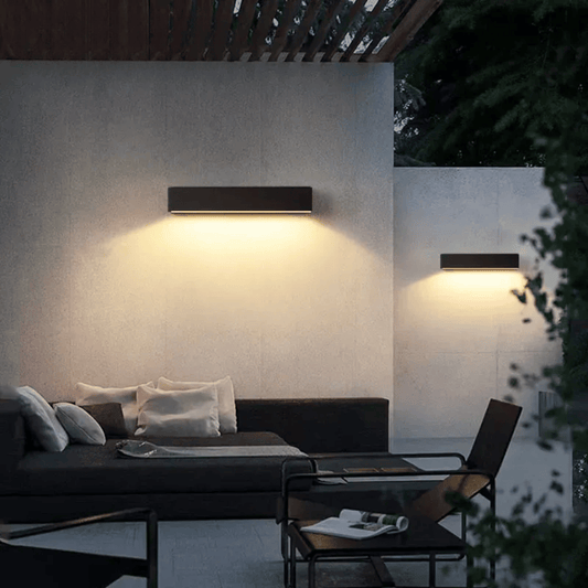 Verthara Premium LED Outdoor Wall Light Sconces - Wall-Mounted - IP65 Waterproof - Aluminium - Modern Design - Ideal for Patio and Doorway cool white 6000k / black 20cm