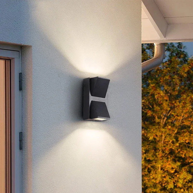 Verthara Premium LED Outdoor Wall Light - Wall Mounted - Waterproof - Aluminium - Modern Design - IP65 Rated - Energy Efficient - 5W/10W