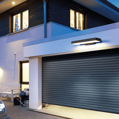 Verthara Premium LED Outdoor Wall Light With Motion Sensor - Wall-Mounted - Weather-Resistant - Modern Black Aluminium - Dusk-to-Dawn Functionality