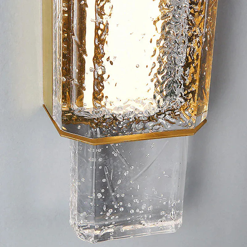 Verthara Premium LED Wall Sconce Lighting - Wall Mount - Clear Crystal Accents - Gold Finish - Modern Design - Indoor Use - Energy-Efficient