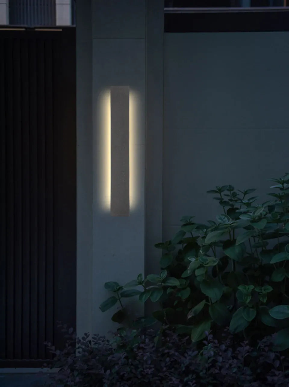 Verthara Premium Limestone Outdoor Wall Sconce